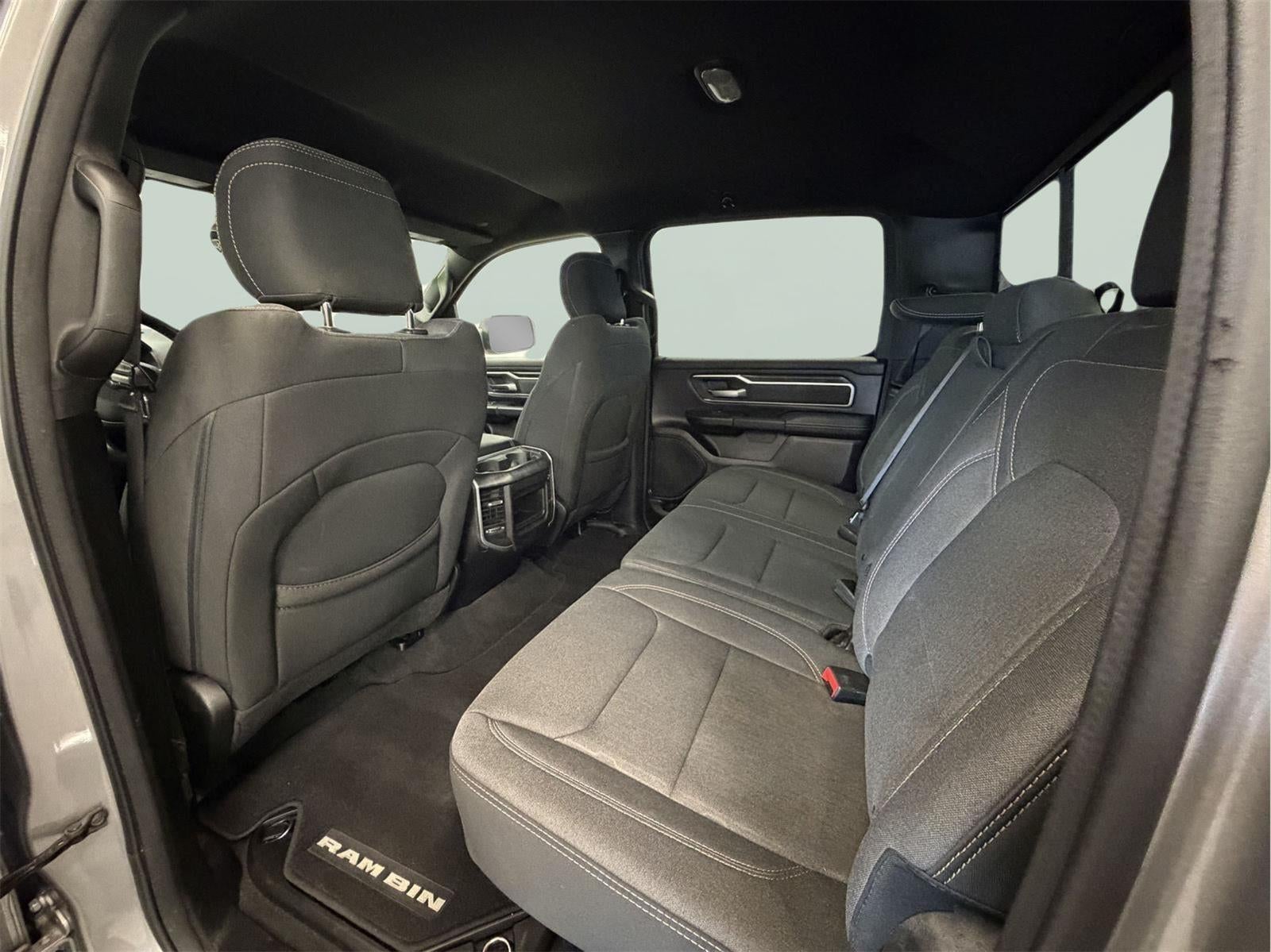 2022 RAM 1500 Big Horn Crew Cab 4x4 5'7" Box