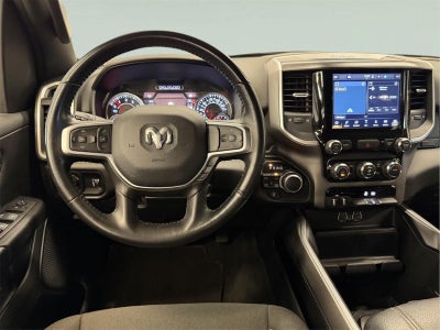 2022 RAM 1500 Big Horn Crew Cab 4x4 5'7" Box