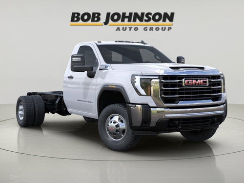 2026 GMC Sierra 3500 HD Chassis Cab Pro
