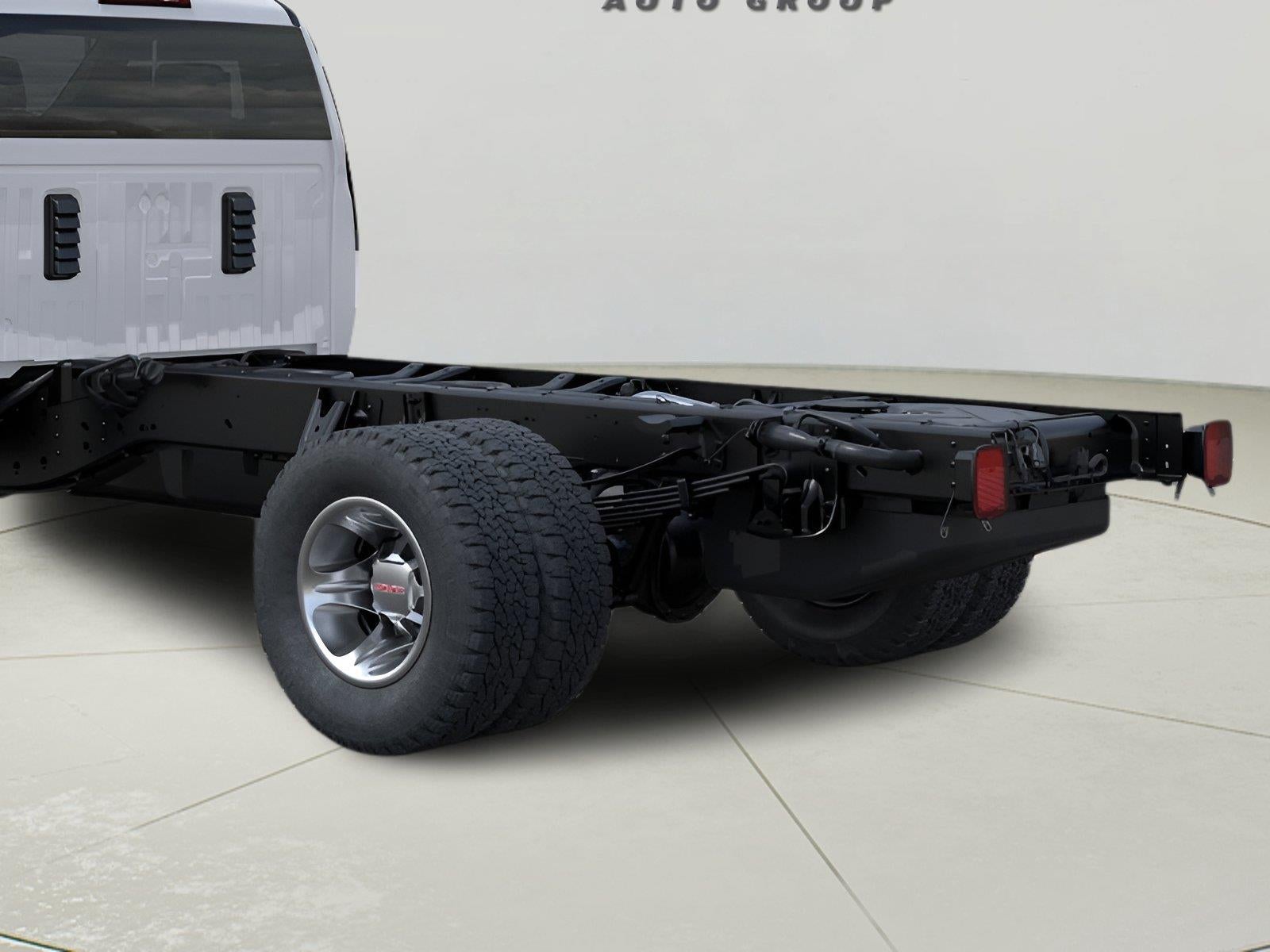 2026 GMC Sierra 3500 HD Chassis Cab Pro