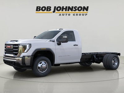 2026 GMC Sierra 3500 HD Chassis Cab Pro