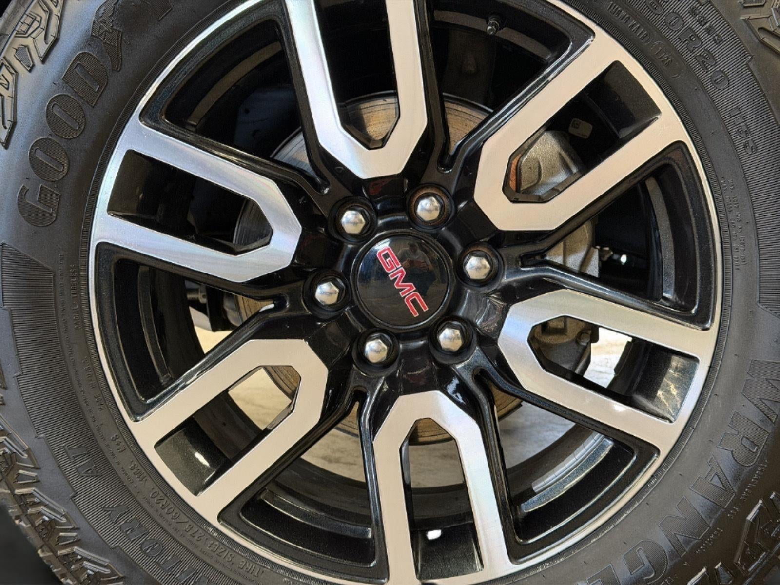 2024 GMC Yukon AT4