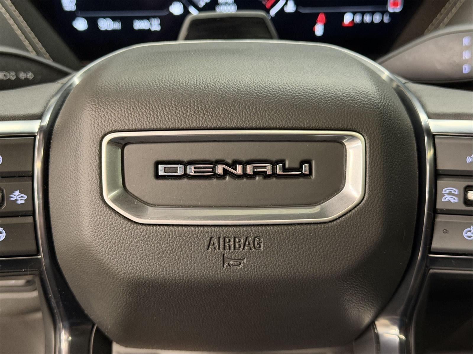 2025 GMC Yukon Denali Ultimate