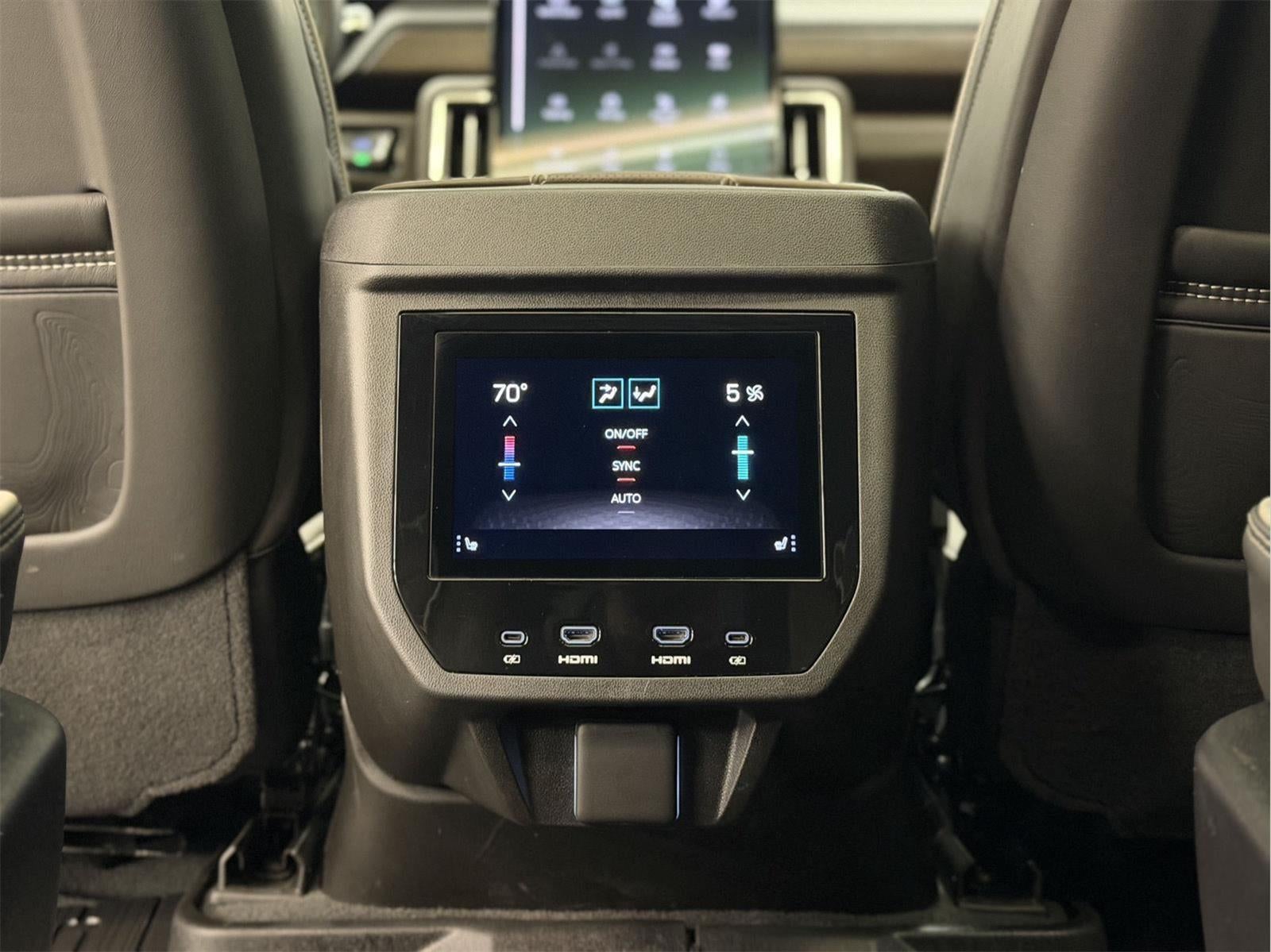 2025 GMC Yukon Denali Ultimate