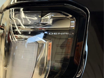 2025 GMC Yukon Denali Ultimate