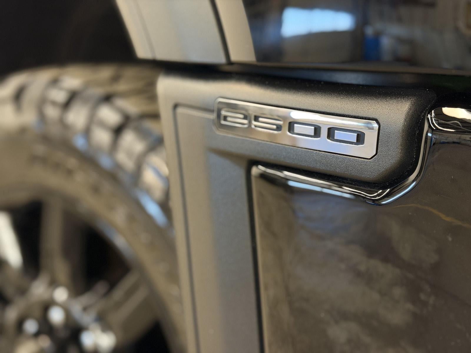2024 GMC Sierra 2500 HD AT4