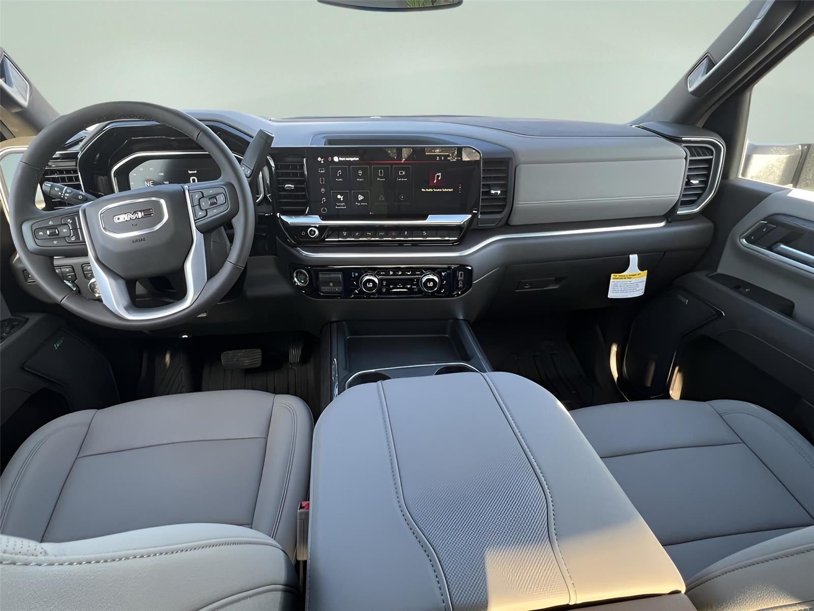 2025 GMC Sierra 2500HD SLT - Photo 16