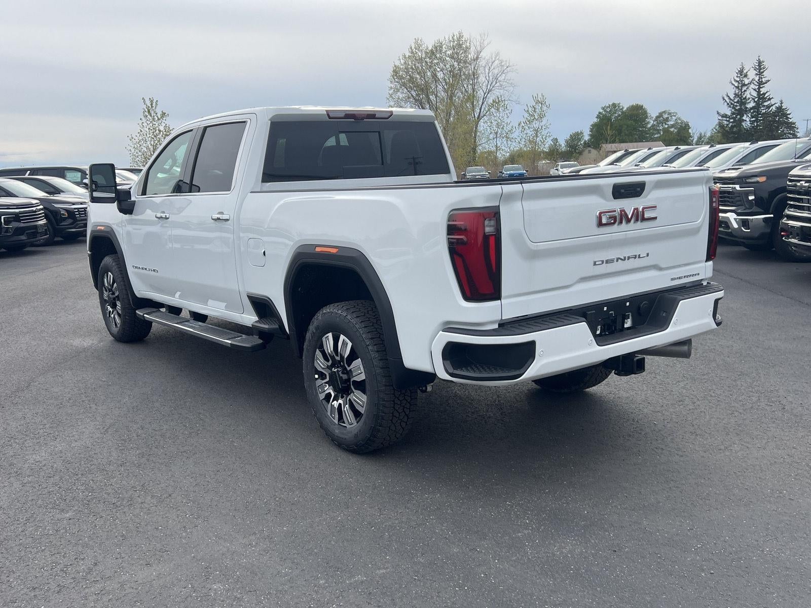 2026 GMC Sierra 3500 HD Denali