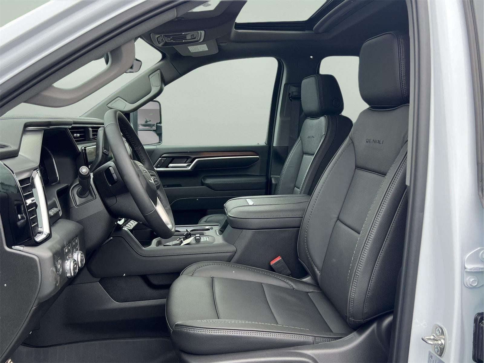 2026 GMC Sierra 3500HD Denali - Photo 21