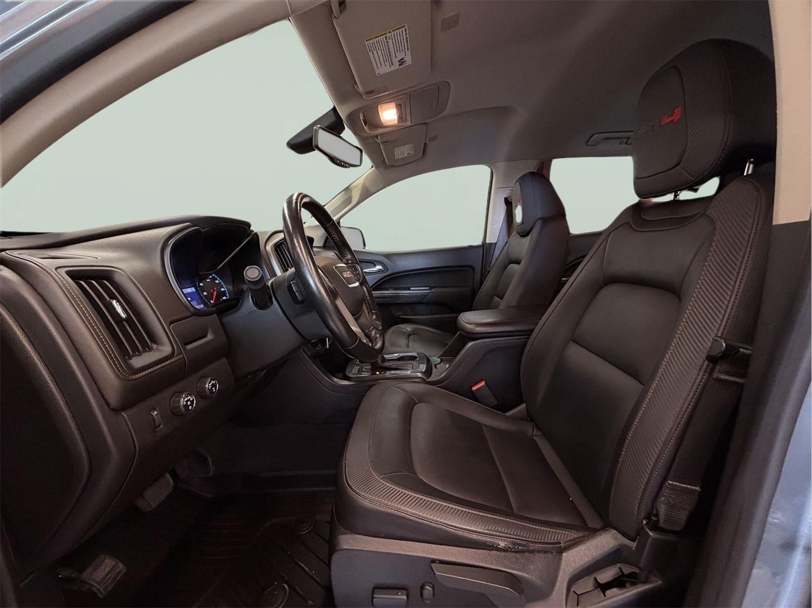 2022 GMC Canyon AT4 - Leather