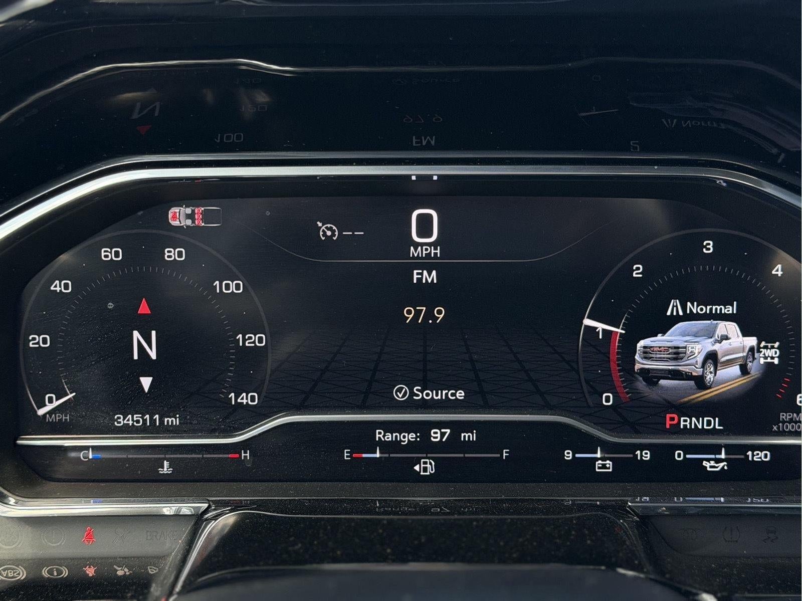 2025 GMC Sierra 1500 SLT