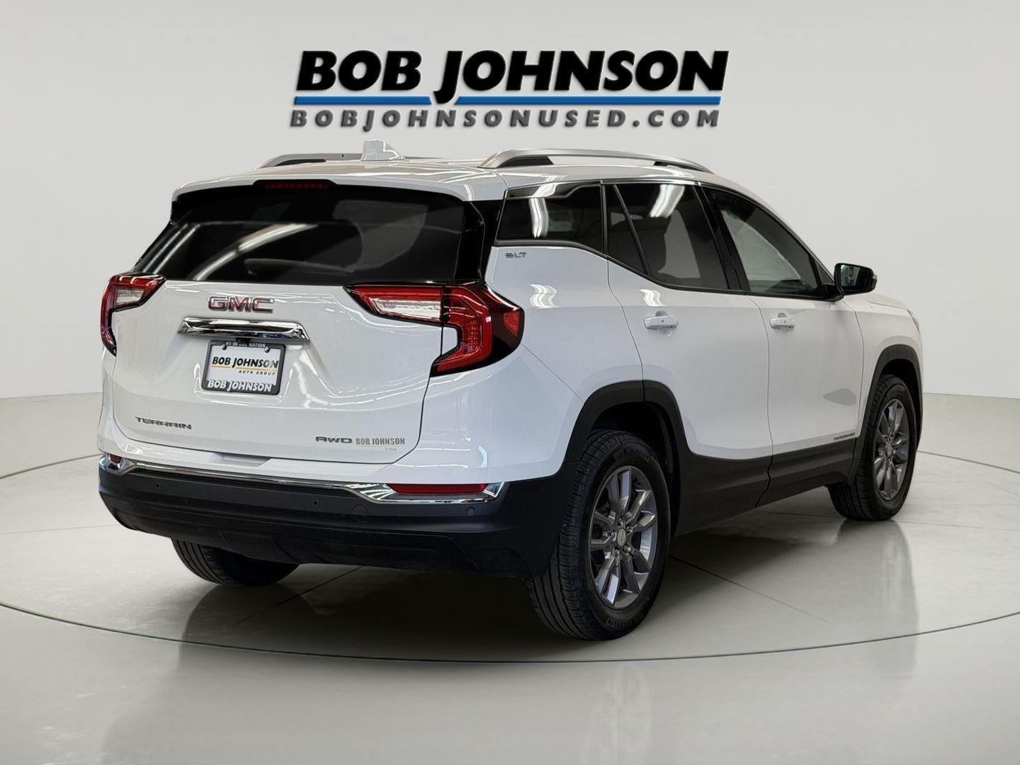 2024 GMC Terrain SLT