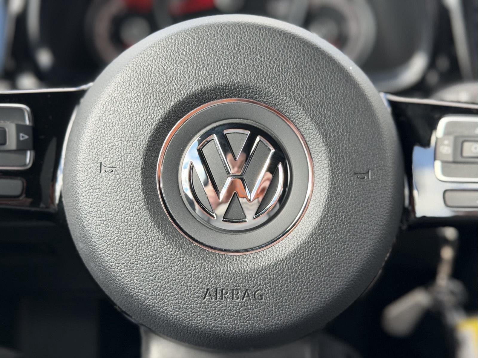 2018 Volkswagen Beetle 2.0T S