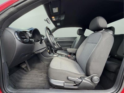 2018 Volkswagen Beetle 2.0T S