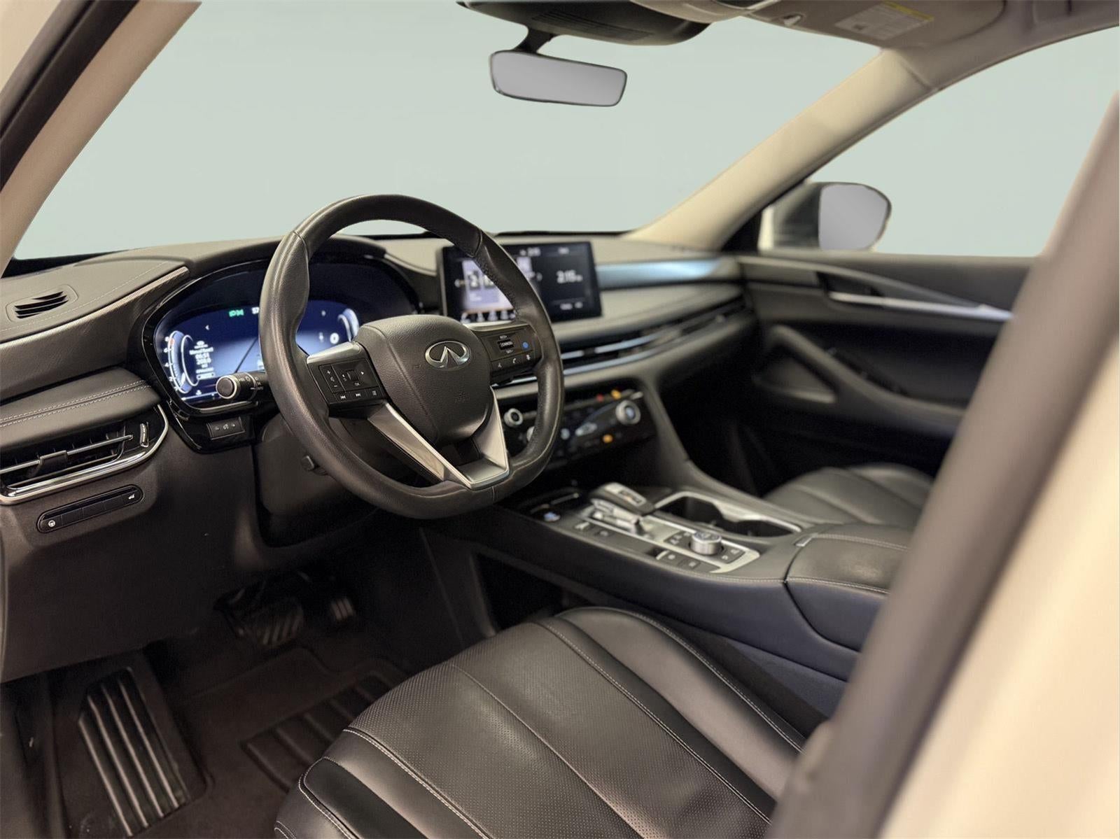 2023 INFINITI QX60 LUXE