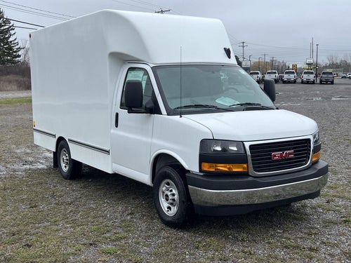 2026 GMC Savana Cutaway 3500 1WT