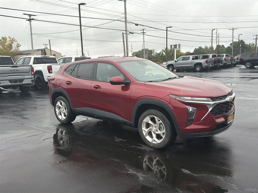 2024 Chevrolet Trax LS